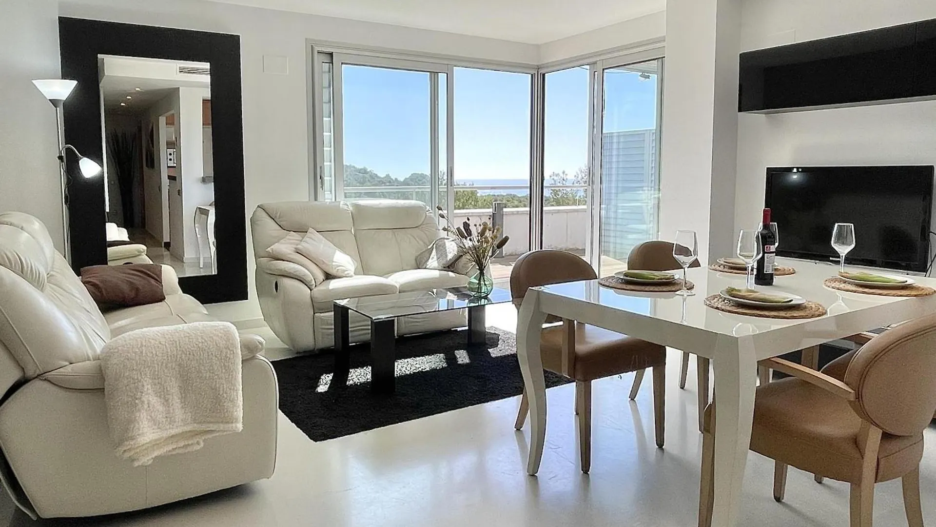 Casa Espaciosa Con Piscina, Aire Acondicionado Y Jardin Cerca De La Playa De Vilanova - Es-332-9 Sant Pere De Ribes Appartement